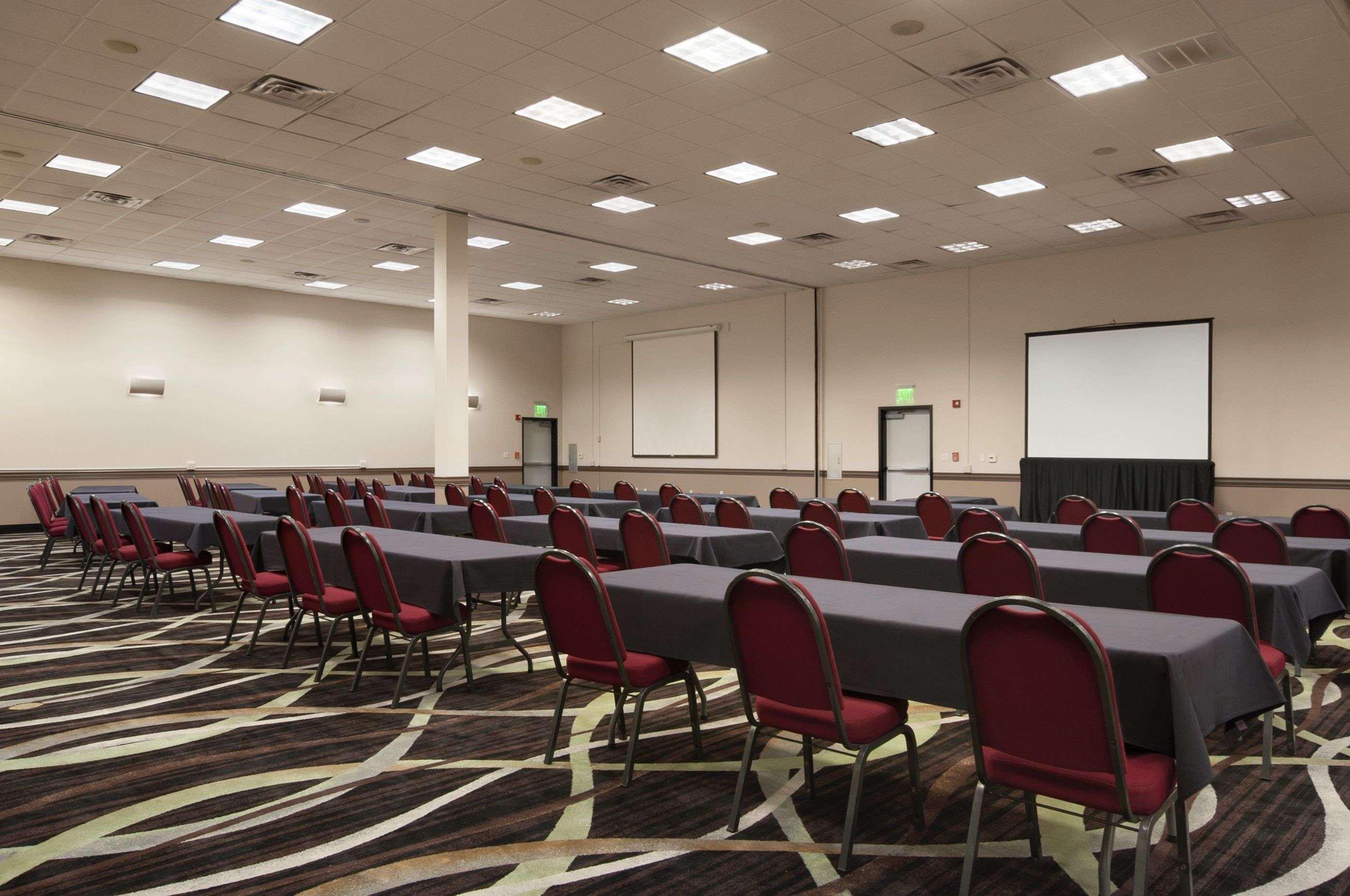 Hotel Wingate By Wyndham And Williamson Conference Center Round Rock Exterior foto