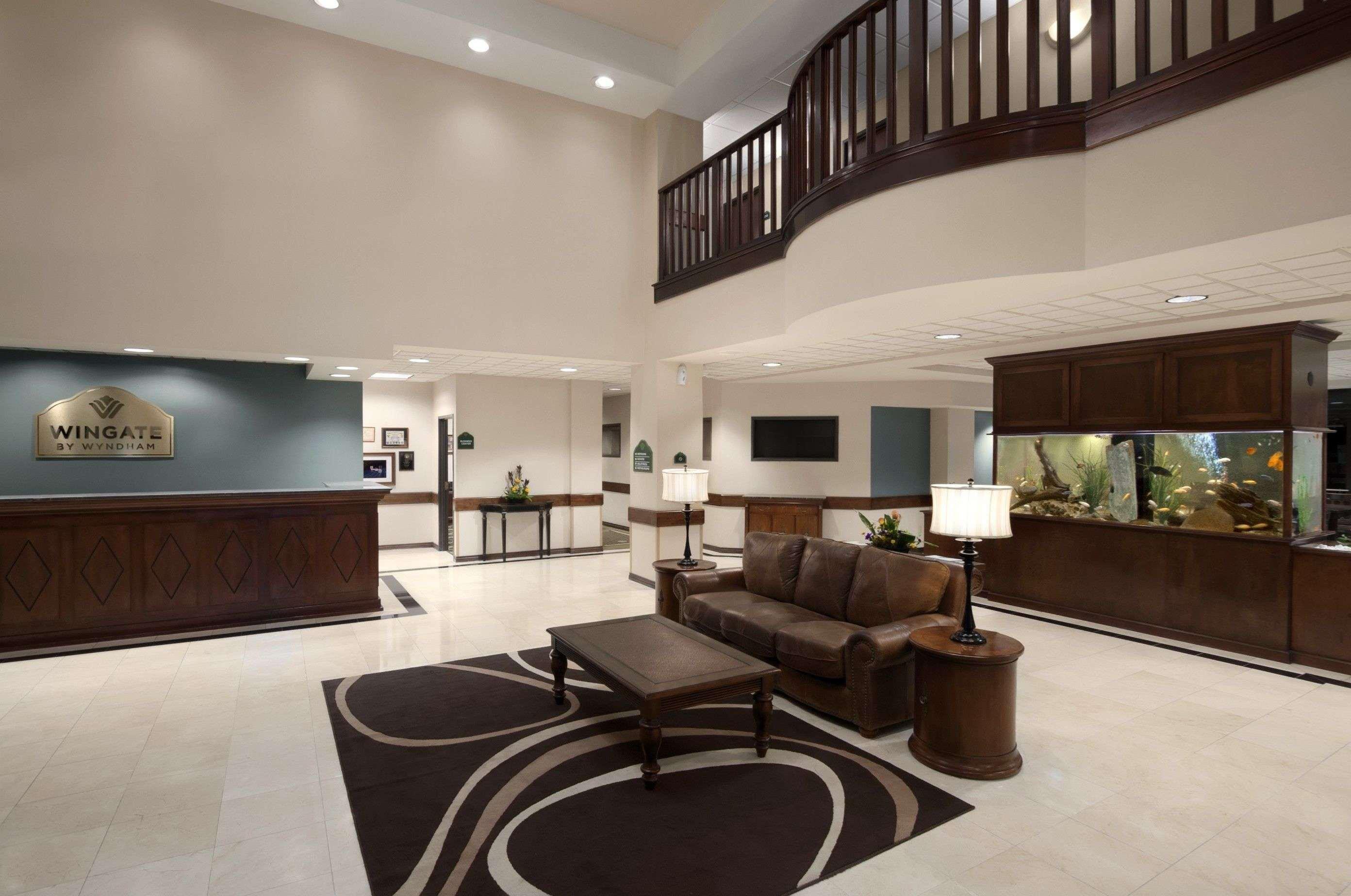 Hotel Wingate By Wyndham And Williamson Conference Center Round Rock Exterior foto