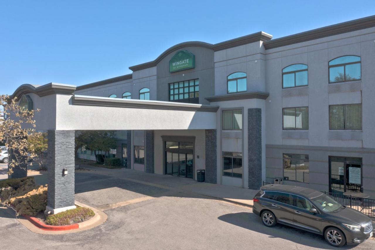 Hotel Wingate By Wyndham And Williamson Conference Center Round Rock Exterior foto